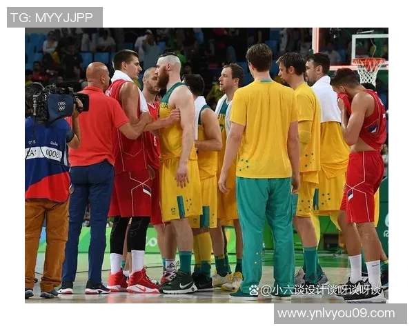 墨西哥足球明星在对阵牙买加的比赛中展现惊人技艺与团队合作精神 墨西哥足球明星在对阵牙买加的比赛中展现惊人技艺与团队合作精神