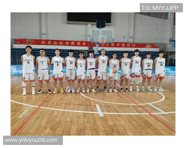 广州篮球队在篮球团队协作排行榜中荣获第六名展现出色团队精神与实力 广州篮球队在篮球团队协作排行榜中荣获第六名展现出色团队精神与实力