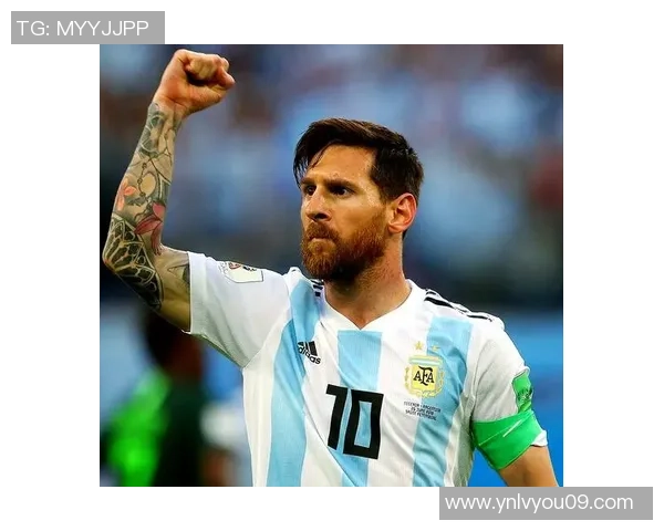 现15号足球明星背后的故事与成就揭秘 现15号足球明星背后的故事与成就揭秘